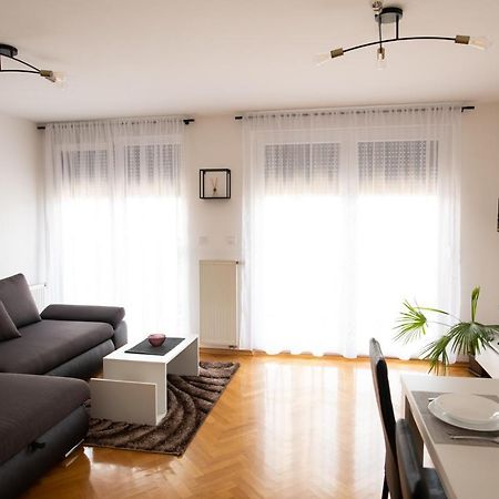 Apartman Martes سلافونسكي برود المظهر الخارجي الصورة